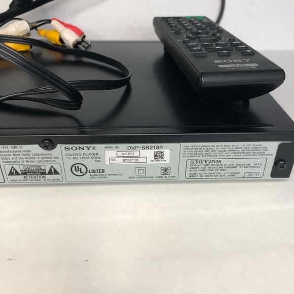 Sony DVP-SR210P DVD Player Composite Cable Remote New Batteries Included WORKS - Picture 7 of 10